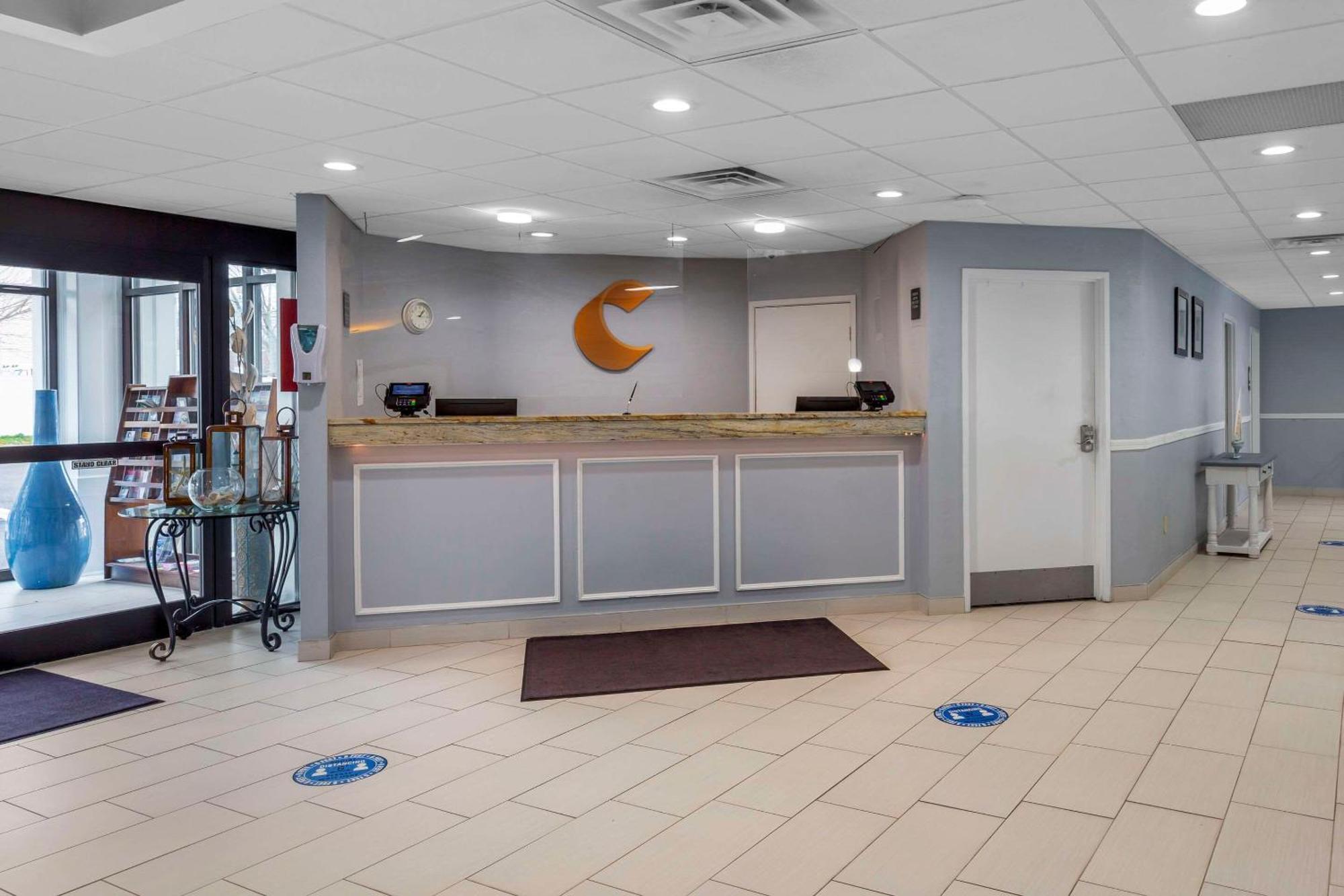 Comfort Inn Hyannis - Cape Cod Exterior photo
